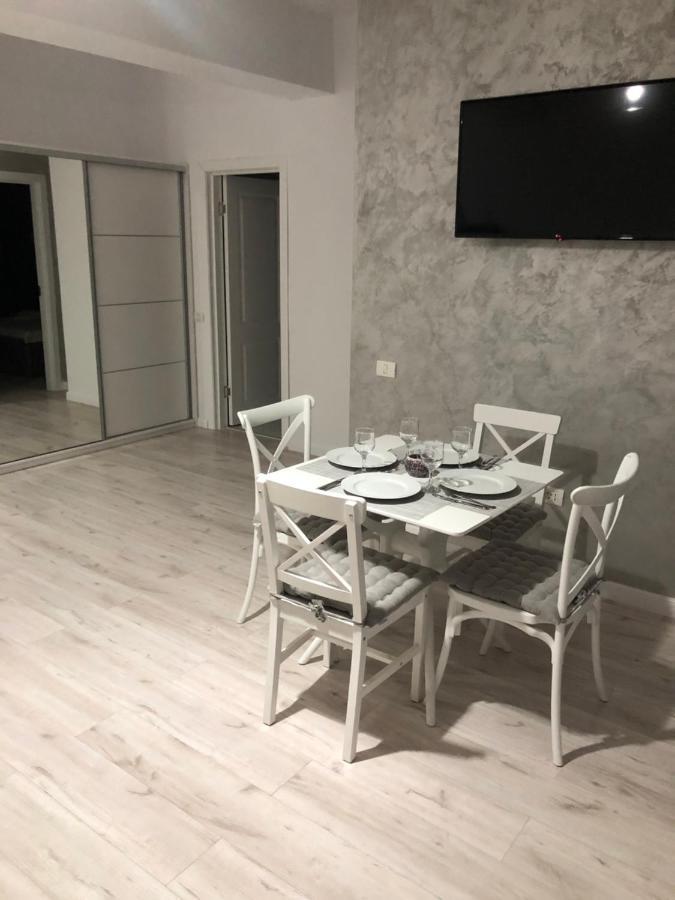 Appartement Apartament Nataly Building Lake à Mamaia Extérieur photo